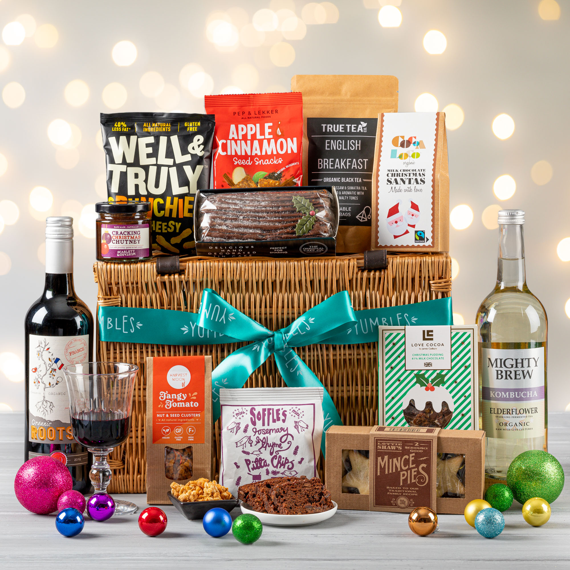 Hampers UK: A Taste of Tradition and Luxury